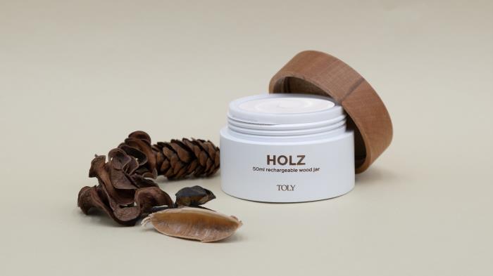 Toly’s Rechargeable Wooden Jar HOLZ!
